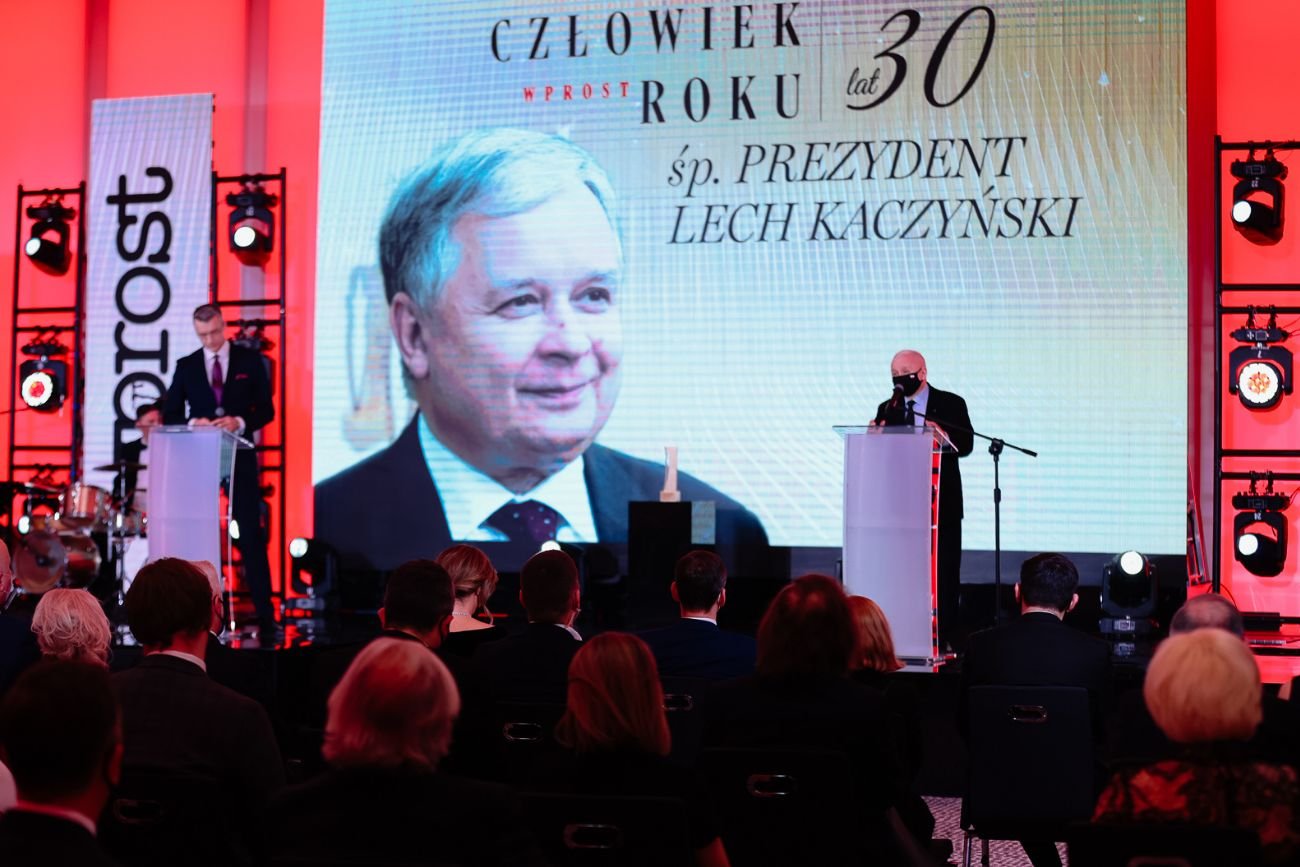 Lech Kaczyński człowiekiem 30-lecia "Wprost". Przemawia Jarosław Kaczyński.