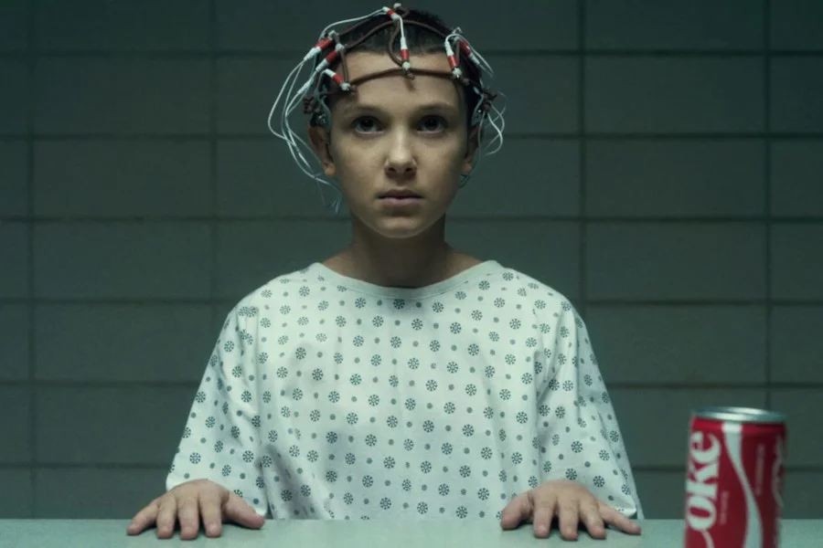 Millie Bobbie Brown w pierwszym sezonie "Stranger Things"