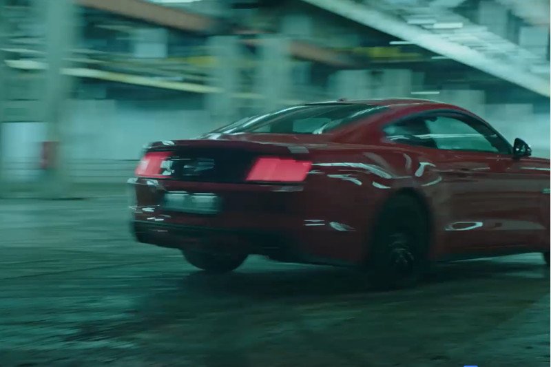 Szybkie samochody – to miłośnikom kina pewnie nigdy się nie znudzi.