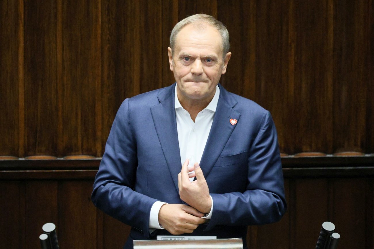 Nowy sondaż polityczny. KO liderem, ale młodzi wyborcy chcą zmian.