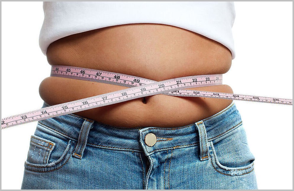 Woda w organizmie — jak się pozbyć? Na czym polega zatrzymanie wody? OBJAWY