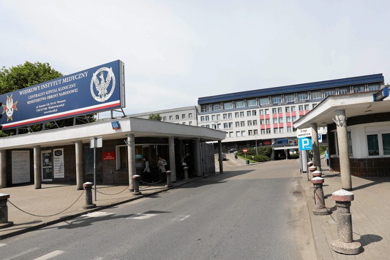 POlicja dostała dziś informację o podłożeniu bomby w szpitalu na Szaserów. Alarm okazał się fałszywy.