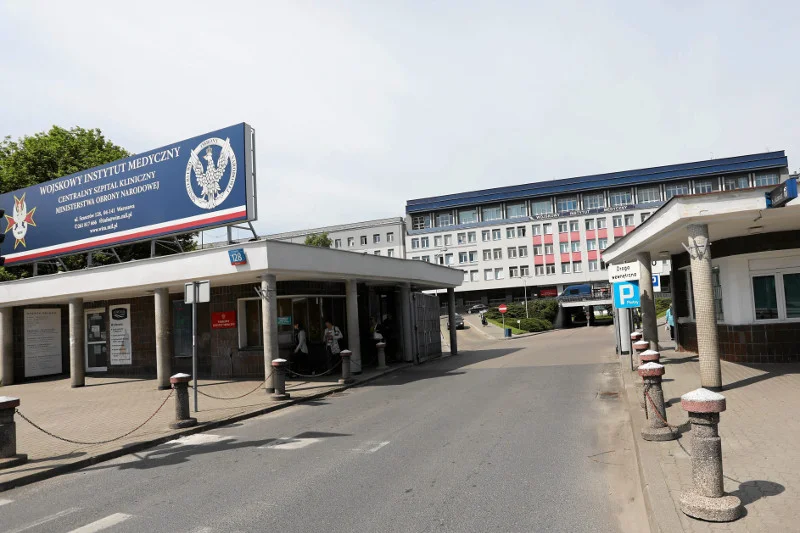 POlicja dostała dziś informację o podłożeniu bomby w szpitalu na Szaserów. Alarm okazał się fałszywy.