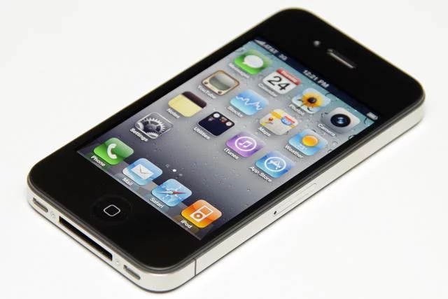 iPhone 4