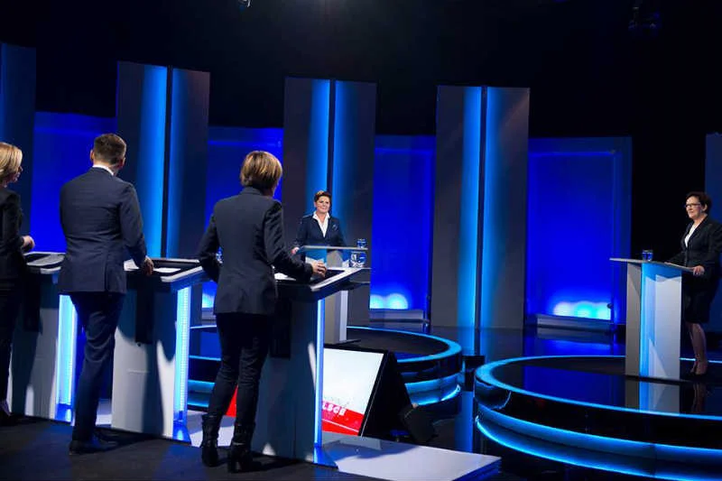 Debata odbywała się pod dyktando partii, a nie wyborców, których przedstawicielami byli dziennikarze.