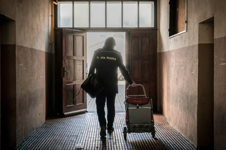 Listonosz w Płaszowie był zakażony koronawirusem