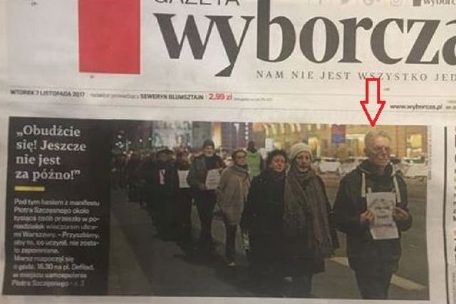 Jerzy Nasierowski szedł na czele pochodu ku pamięci Piotra S. Okazało się, że został w okresie PRL skazany za współudział w morderstwie.