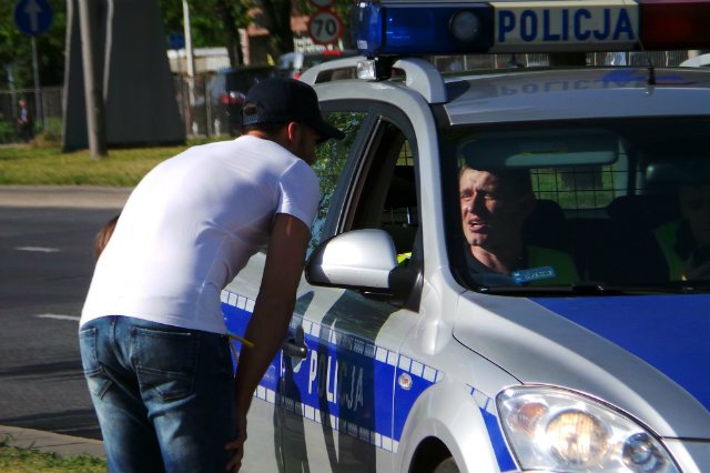 Niebawem noszenie przy sobie prawa jazdy czy dowodu rejestracyjnego nie będzie w Polsce koniecznością.