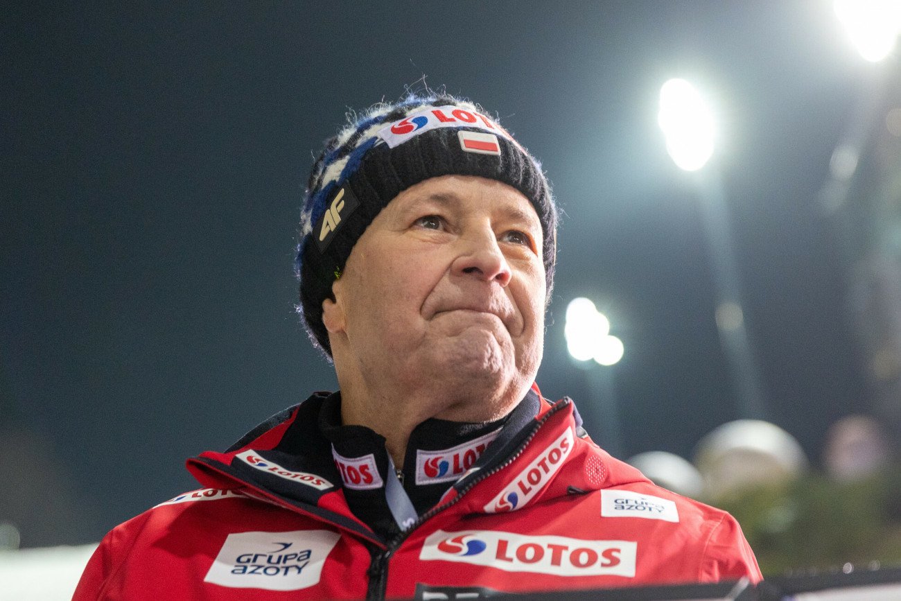 Apoloniusz Tajner realnie spogląda na to, jak może wyglądać występ polskich skoczków narciarskich na ZIO w Pekinie.