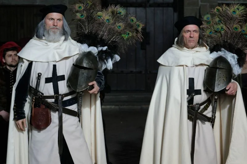 Kreacje na miarę szwarccharakterów z filmów o Bondzie