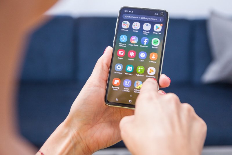 Samsung Galaxy S10e to najmniejszy model smartfonu z najnowszej, flagowej linii Samsunga