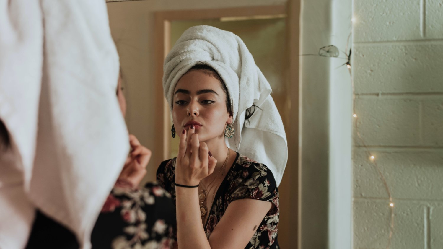 Jakie kosmetyki polecają kobiety zawodowo związane z branżą beauty?