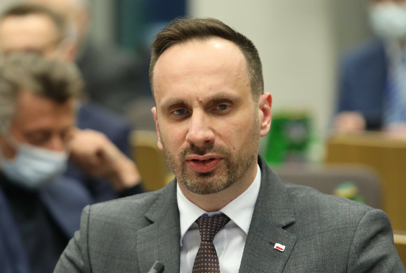 Janusz Kowalski o polityce UE: Nieodpowiedzialne i niebezpieczne