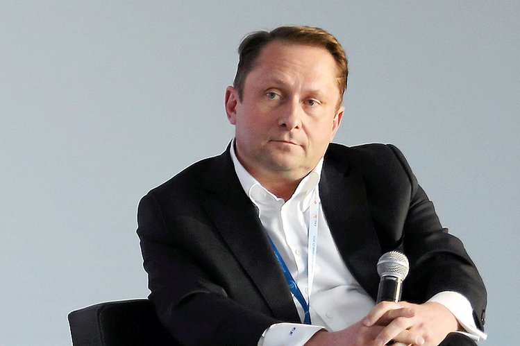 Kamil Durczok przyznał się do zarzutu sfałszowania podpisu byłej żony na wekslu zabezpieczającym wysoki kredyt.