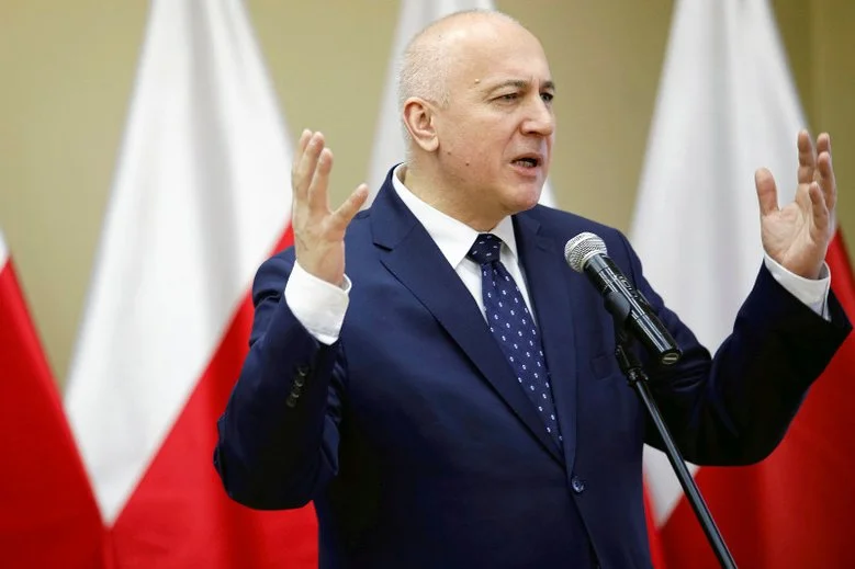 Brudziński próbuje przekonywać, że wszyscy winni przestępstwa pedofilii zostaną ukarani.