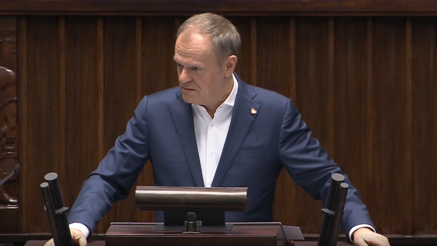 Papa spodziewa się "eskalacji konfliktu" w Iranie. Drugie dno obniżki cen paliw