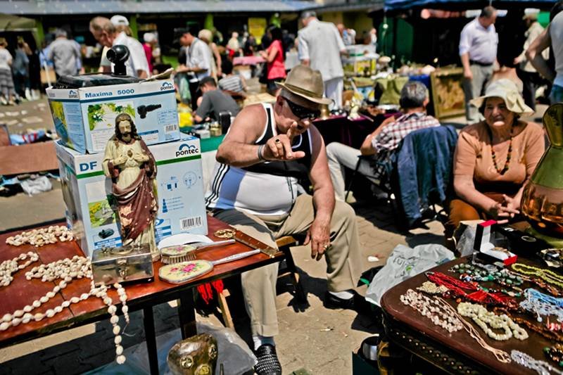 Niedzielny pchli targ w Krakowie
