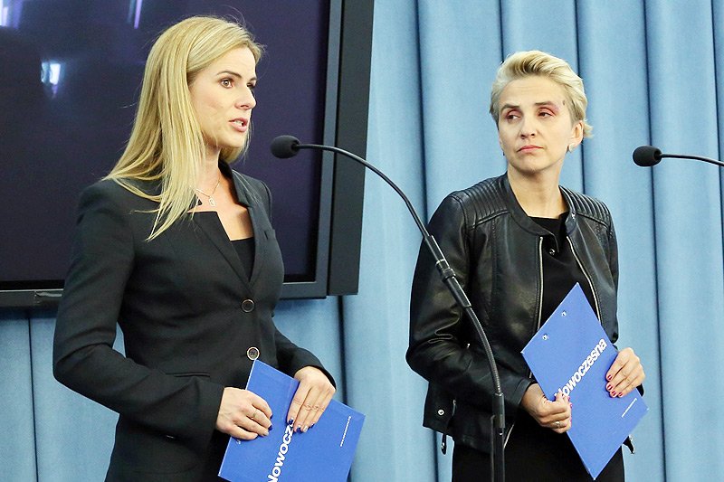 Joanna Schmidt poszła w ślady Joanny Scheuring-Wielgus i w środę decydowała o wystąpieniu z partii Nowoczesna.