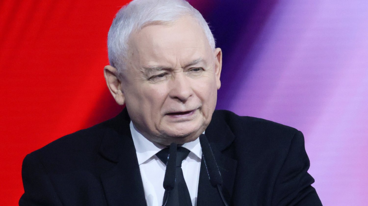 Jarosław Kaczyński straci immunitet? PiS broni prezesa. Lawina komentarzy.