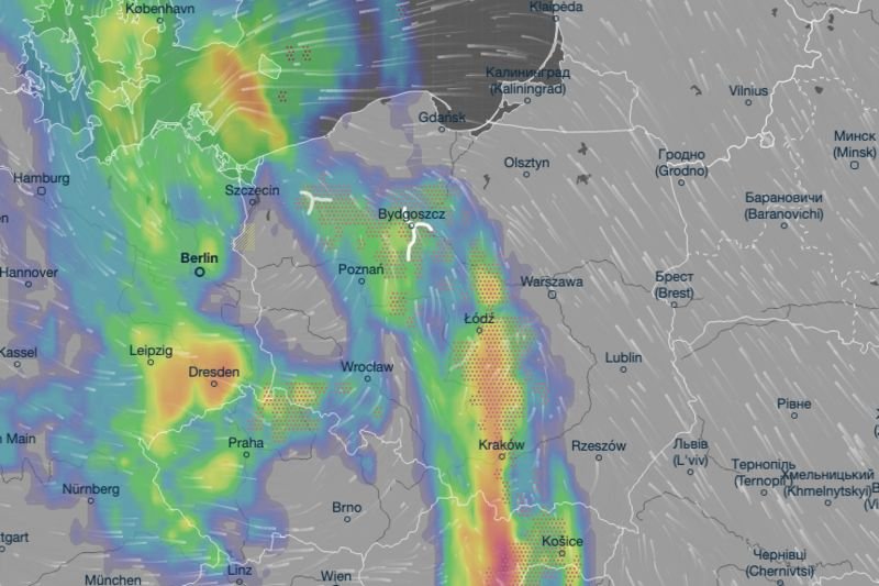 Gdzieniegdzie możliwe pojawienie się trąb powietrznych.