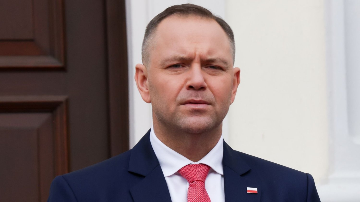 Sondaże o Karolu Nawrocki powinny dać do myślenia jego kancelarii. Nawrocki