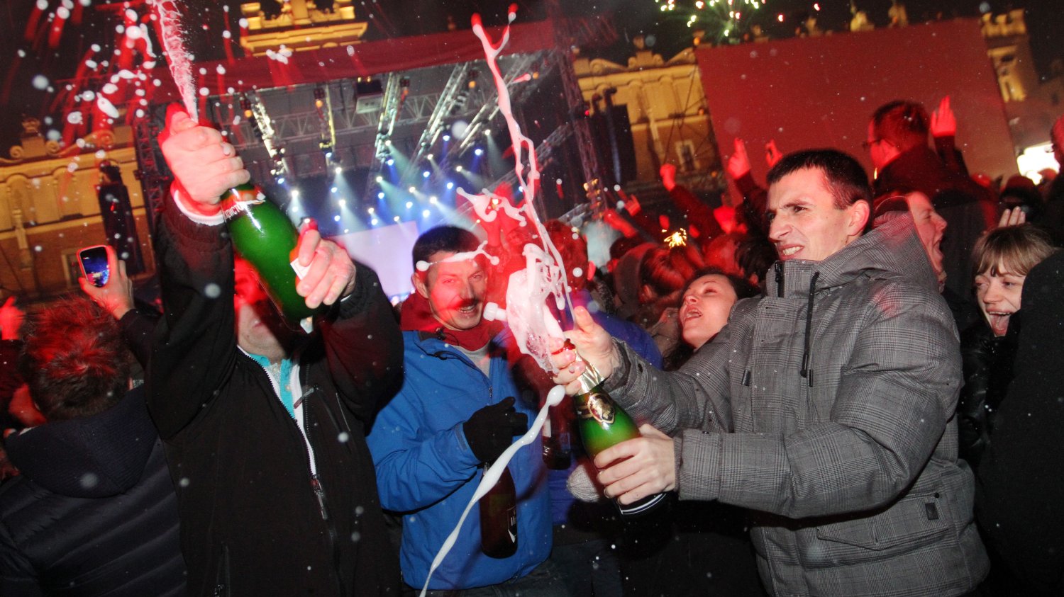 Sowieckoje Igristoje czyli "ruski szampan" to trunek, bez którego nie wyobrażamy sobie imprezy sylwestrowej.