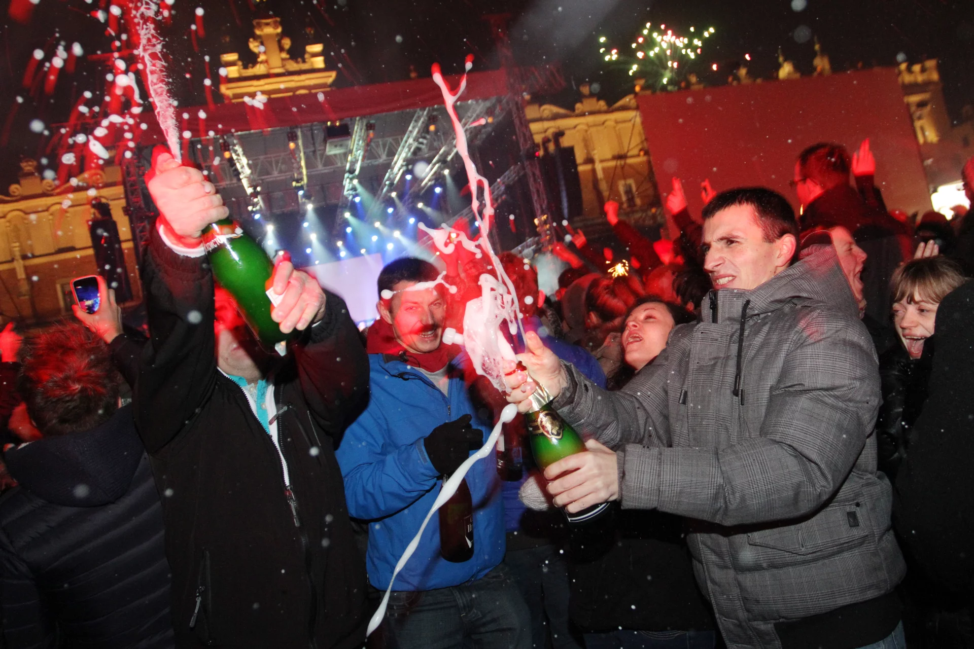 Sowieckoje Igristoje czyli "ruski szampan" to trunek, bez którego nie wyobrażamy sobie imprezy sylwestrowej.