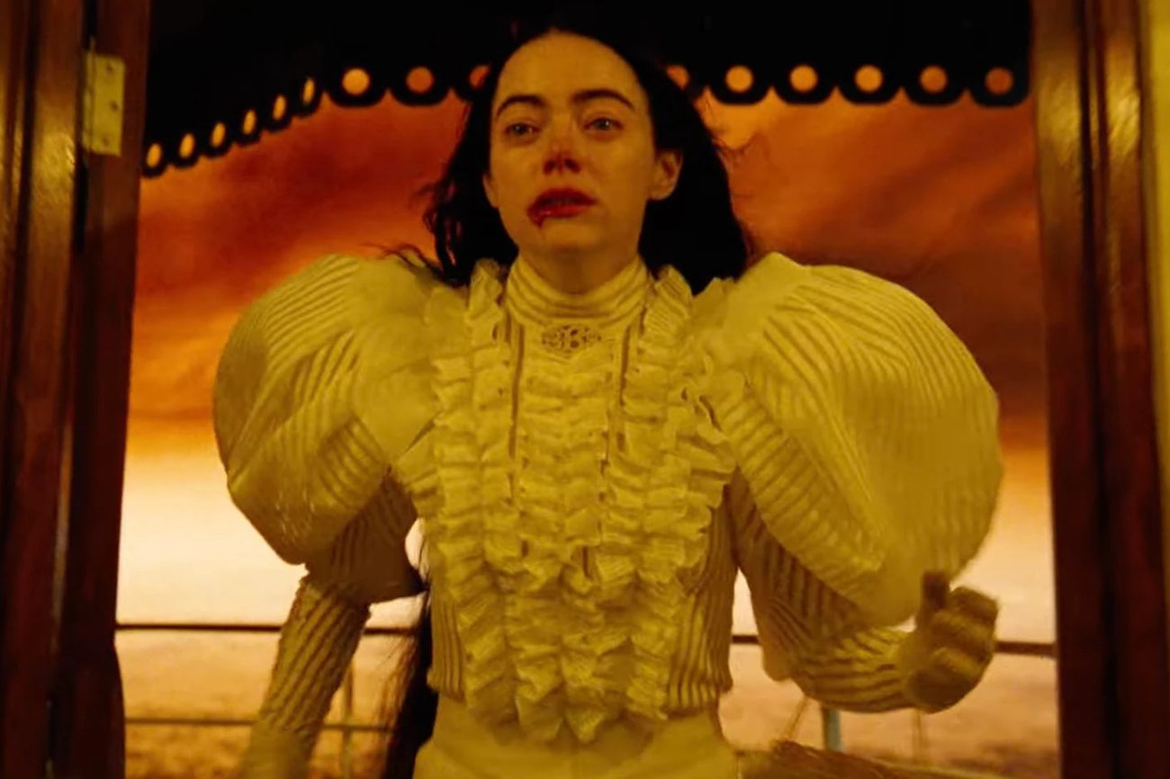 "Biedne istoty" Yorgosa Lantimosa z Emmą Stone trafią do kin później przez strajk aktorów.