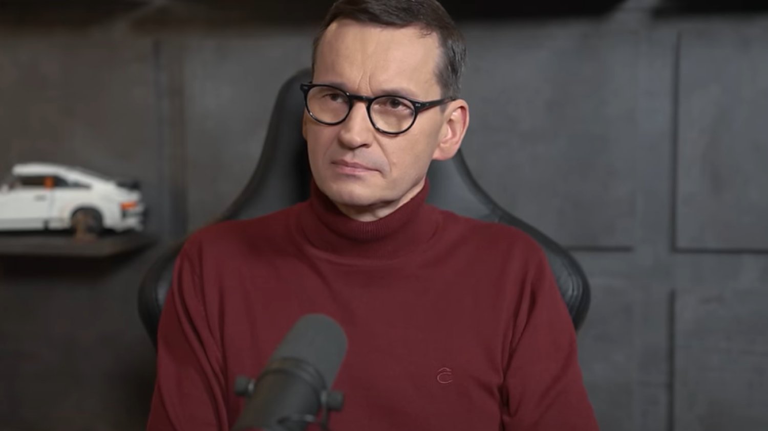Morawiecki w rozmowie z Żurnalistą odcina się od "starej" TVP. "Za dużo tego Tuska".