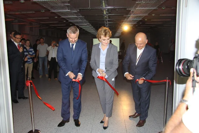 Mariusz Gaca – wiceprezes Zarządu ds. Rynku Biznesowego Orange Polska, Hanna Zdanowska – prezydent Łodzi, Piotr Muszyński – wiceprezes Zarządu ds. Strategii i Transformacji Orange Polska