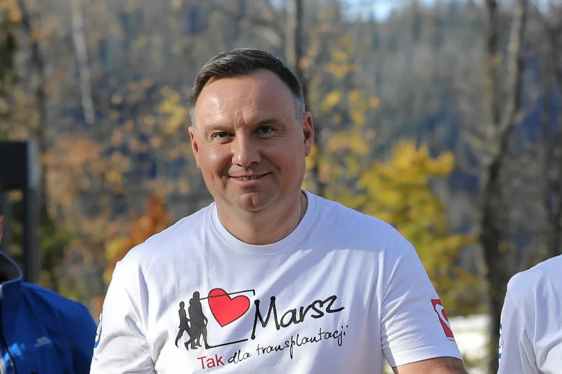 Prezydent Andrzej Duda nie po raz pierwszy postanowił opowiedzieć dowcip podczas publicznego wystąpienia.