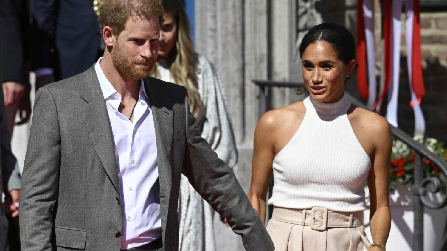Harry i Meghan eksmitowani przez Karola III. Jaki był powód frogxitu?