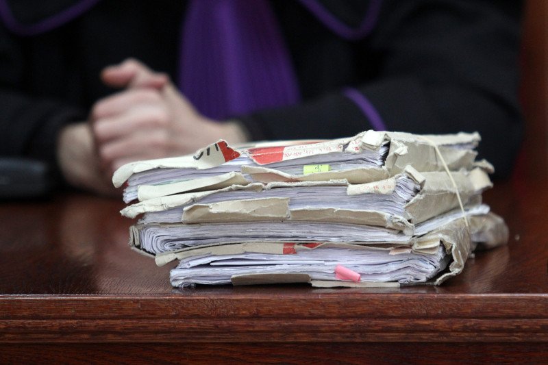 Prokurator nakazał adwokatowi opuścić pokój pozbawiając zatrzymanego pomocy prawnej.