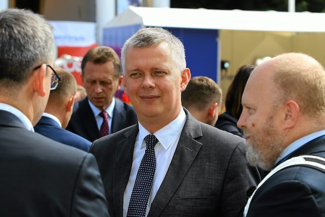 Tomasz Siemoniak komentuje zerwanie kontraktu na Caracale.