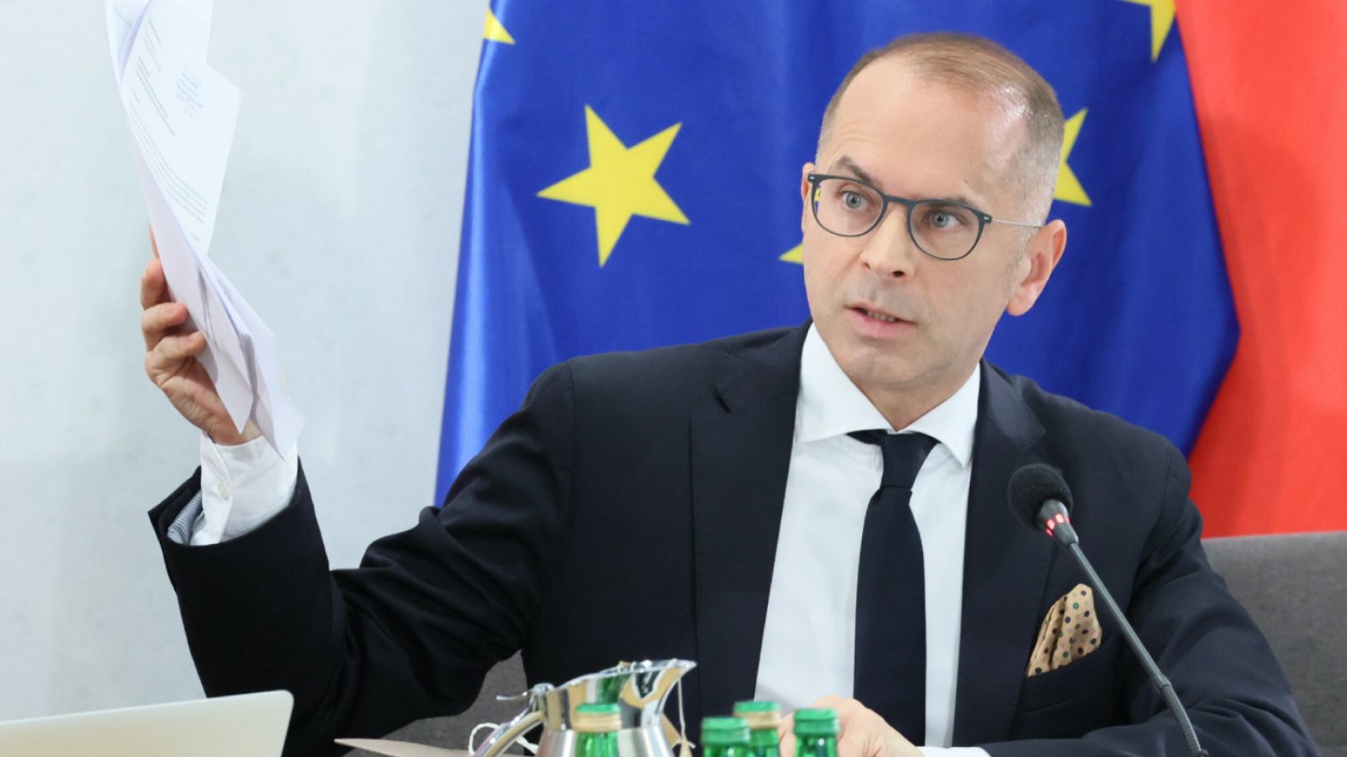 Michał Szczerba atakuje partię Razem. Poseł mówi o hucpie