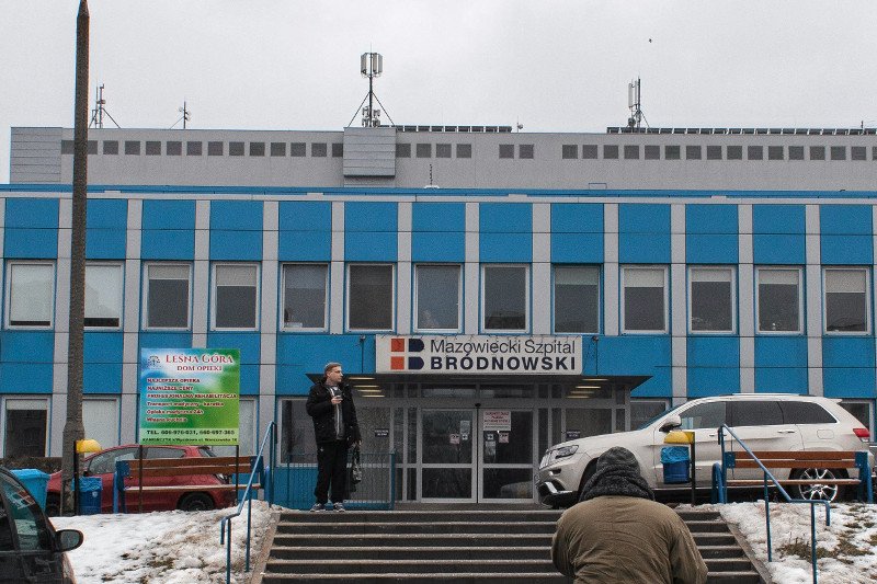 Koronawirus w Warszawie. Zamknięto 2 oddziały w Szpitalu Bródnowskim.