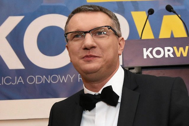 Policjantka Beata J. żąda od Przemysława Wiplera zadośćuczynienia