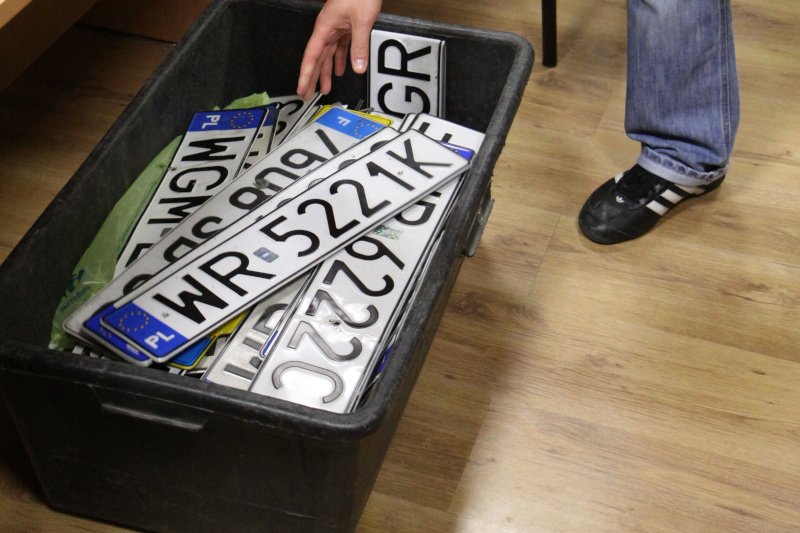 Często zastanawiamy się, z jakiego województwa pochodzi dana tablica rejestracyjna.