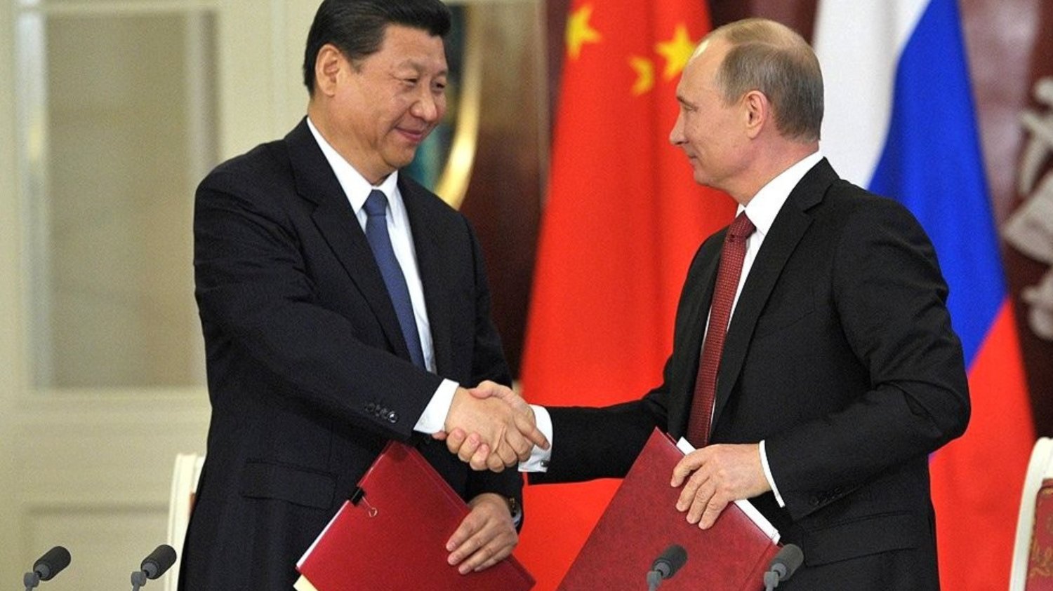 Władimir Putin i Xi Jinping na wspólnym zdjęciu w 2013 roku.
