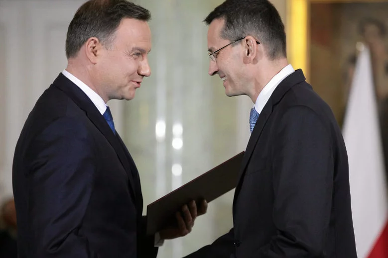 Prawdopodobnie w poniedziałek w Pałacu Prezydenckim odbędzie się zaprzysiężenie Mateusza Morawieckiego na nowego premiera rządu PiS.