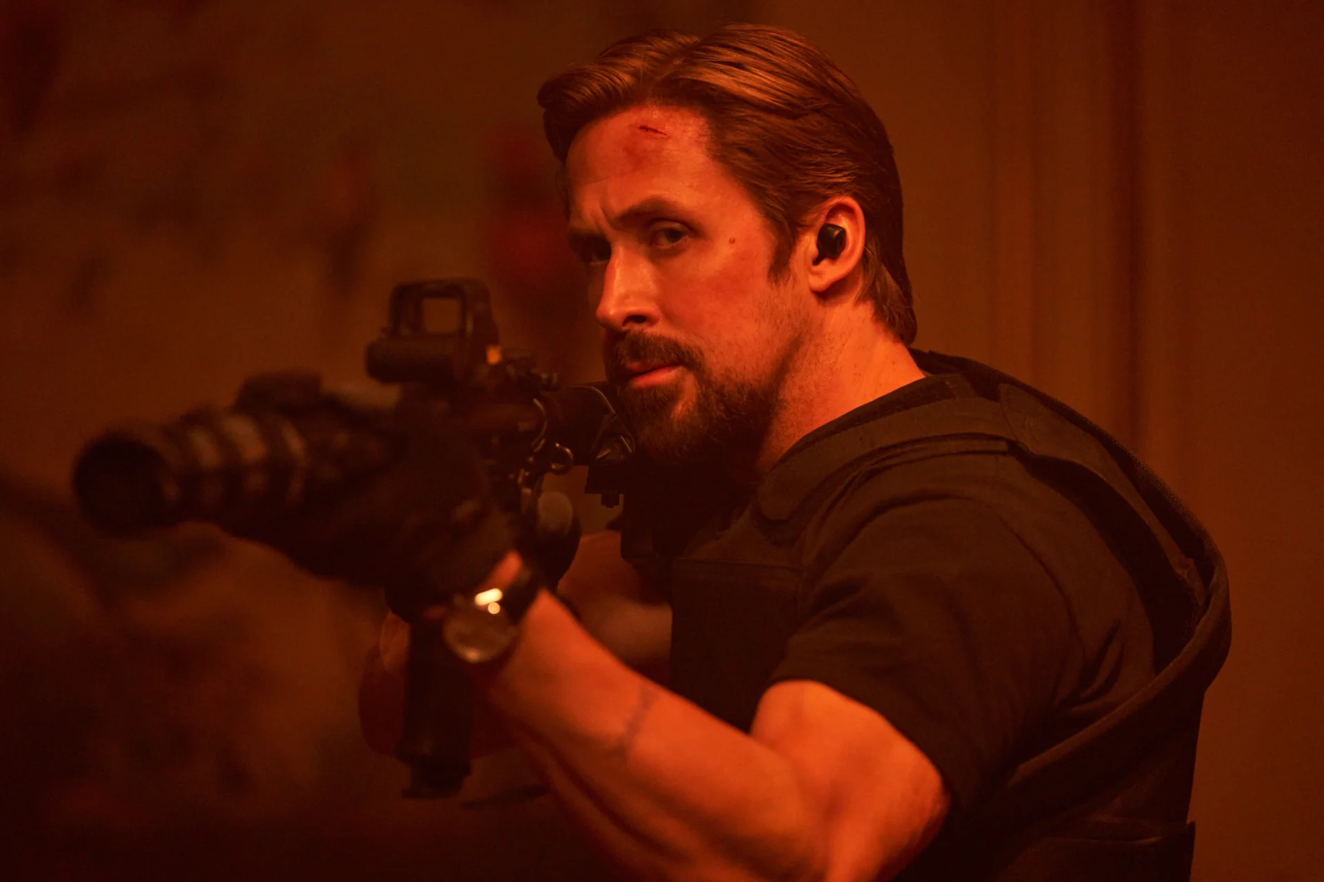 gray man film netflix recenzja ryan gosling chris evans