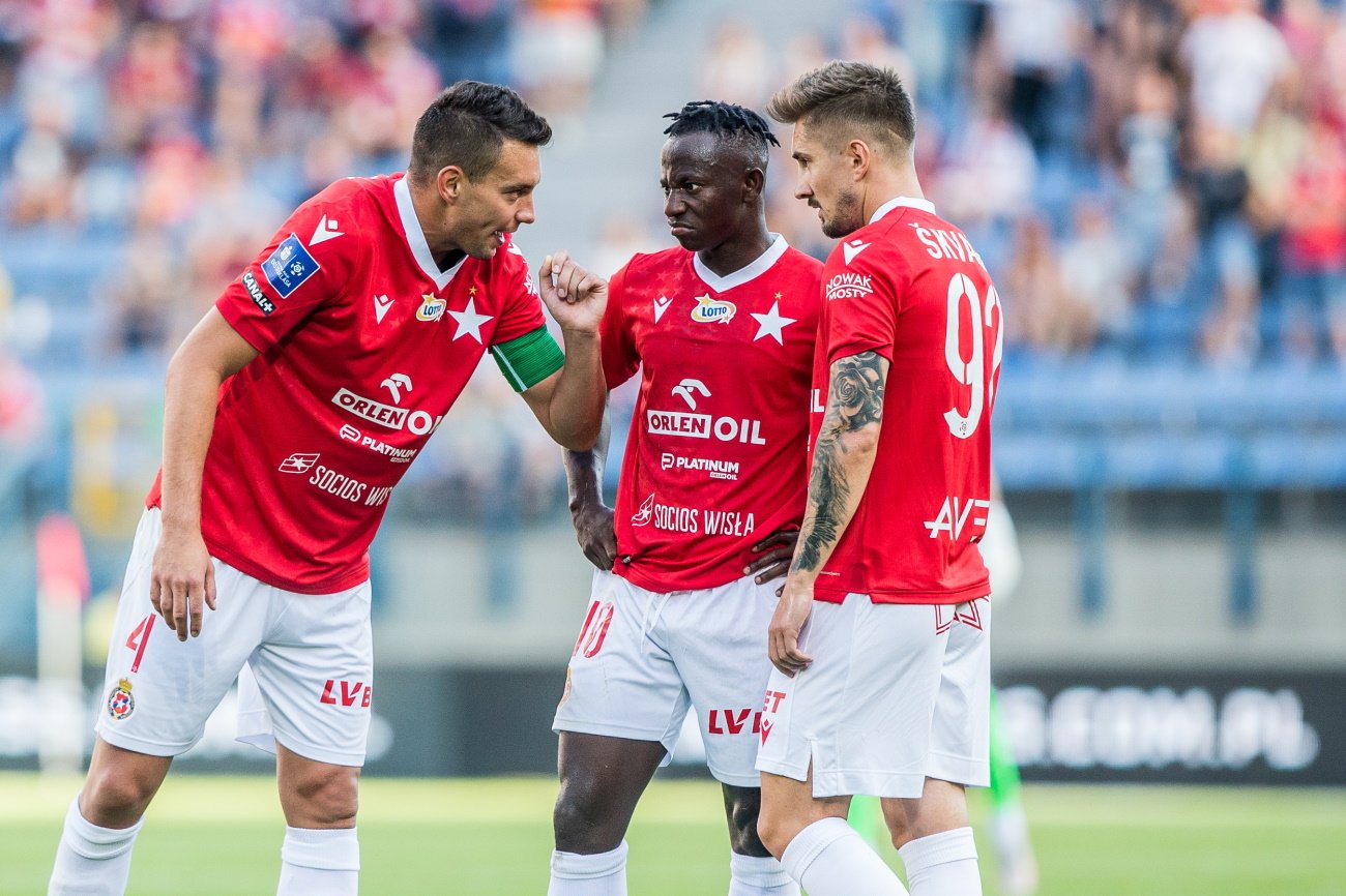 Wisła Kraków została liderem PKO Ekstraklasy po efektownej wygranej na początek sezonu