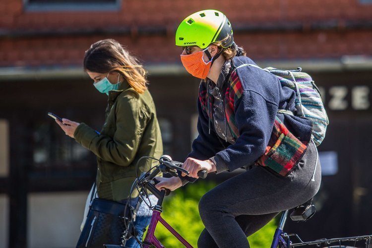 Warszawa będzie w żółtej strefie.