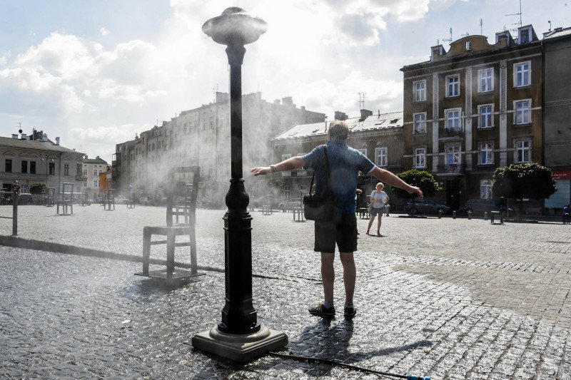 Pod koniec maja w wielu regionach Europy temperatury mają sięgnąć nawet 45 stopni Celsjusza w cieniu.