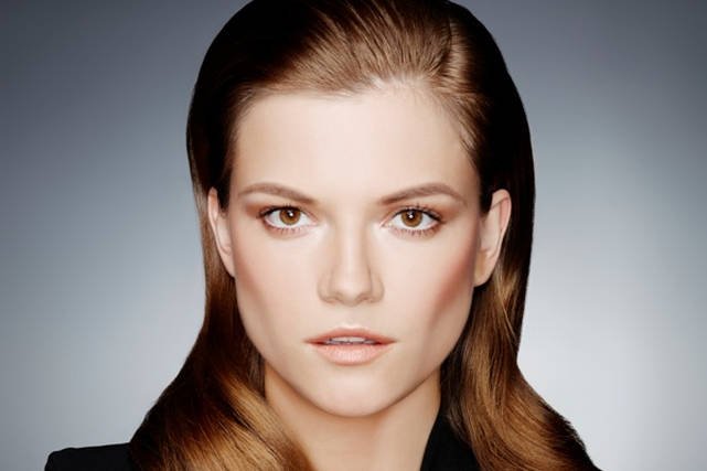 Kasia Struss w kampanii Trendy Looks 2014 Schwarzkopf, za obiektywem Karla Lagerfelda