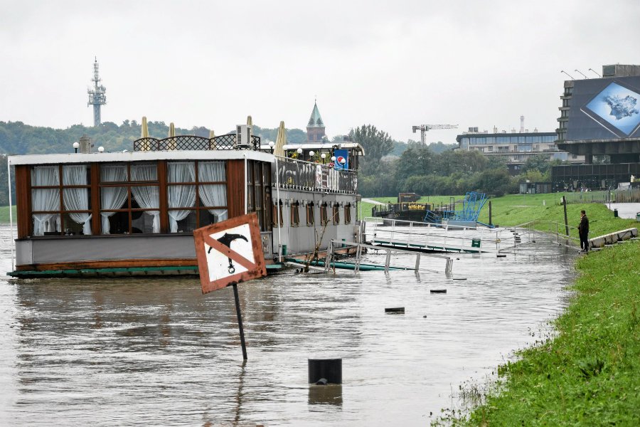 Poziom wód może przekroczyć stany alarmowe.
