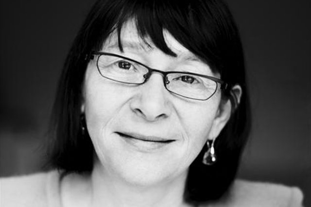 Jolanta Berezowska uczy na zajęciach jak nie analizować obsesyjnie przeszłości i jak nie zastanawiać się za bardzo nad przyszłością