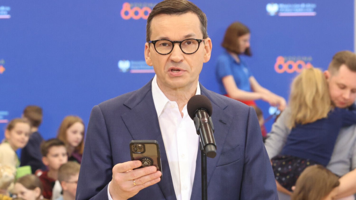 Wpis Morawieckiego na Twitterze bulwersuje. "Jesteście partaczami"
