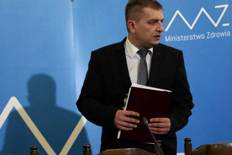 Po kilkunastu godzin negocjacji udało się znaleźć porozumienia między lekarzami a ministrem zdrowia Bartoszem Arłukowiczem.