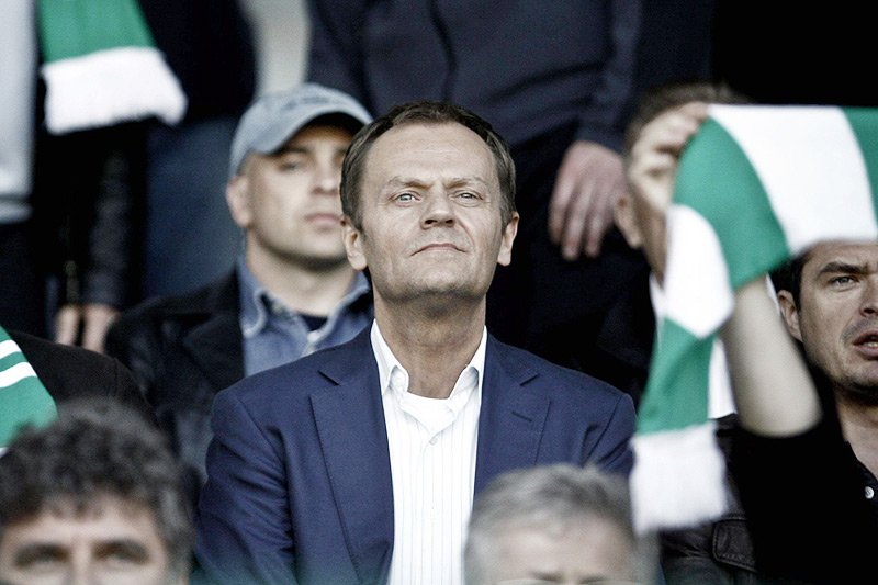 Donald Tusk szalał z radości na Twitterze po zwycięstwie Lechii Gdańsk w meczu z Pogonią Szczecin.